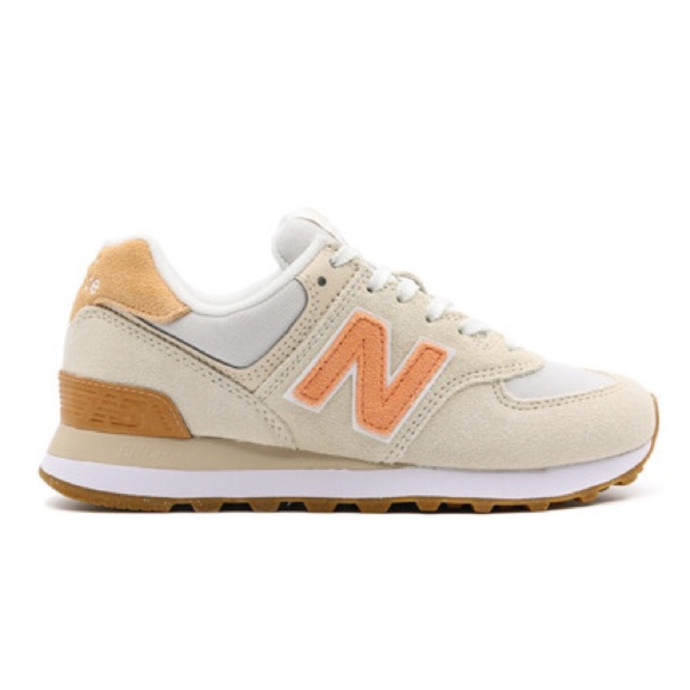New Balance Cream and Orange Sneakers EUC NO BOX
